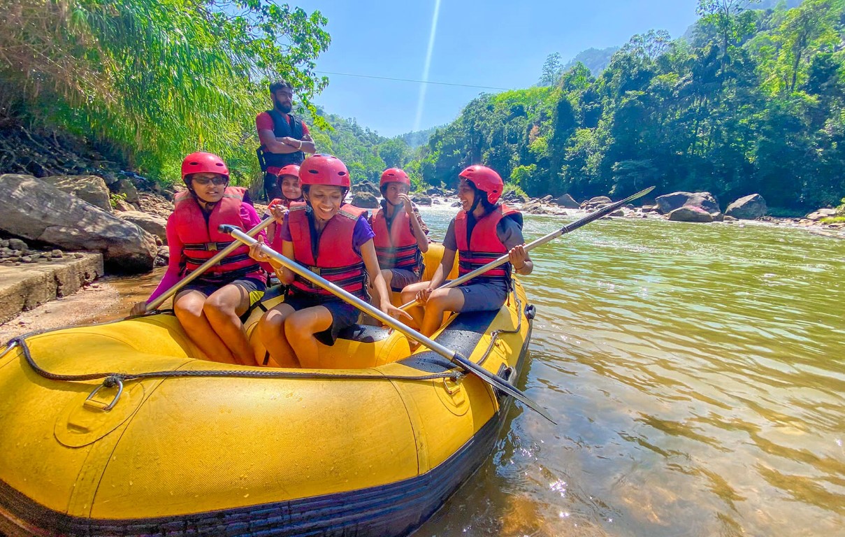 White Water Rafting in Kitulgala